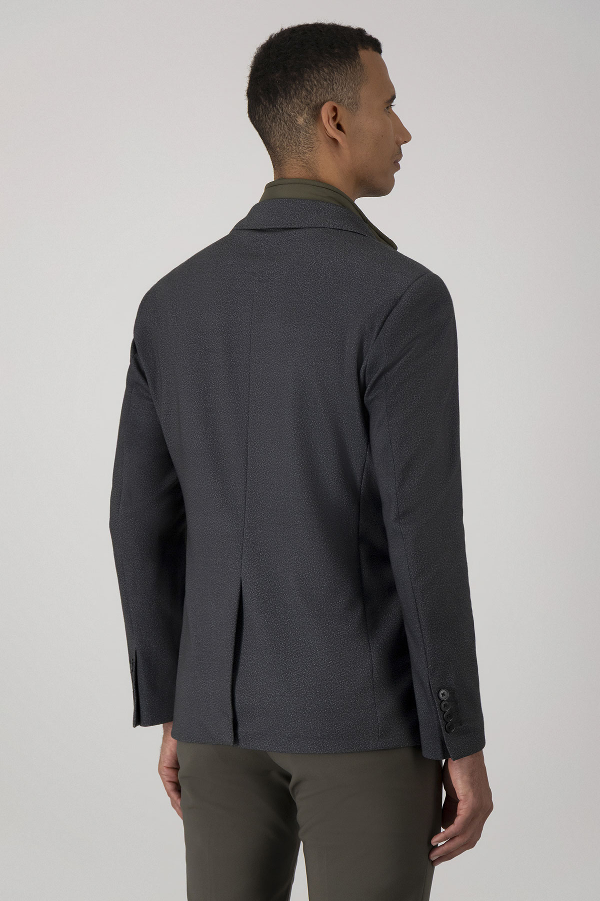 Saco Anatomic Technology Slim Fit image number 2