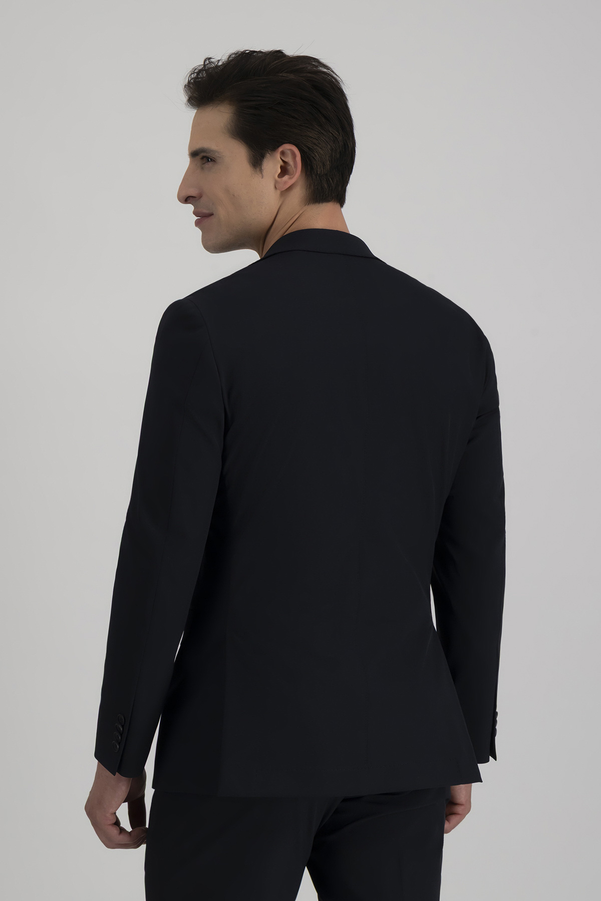 Traje Anatomic Technology Slim Fit