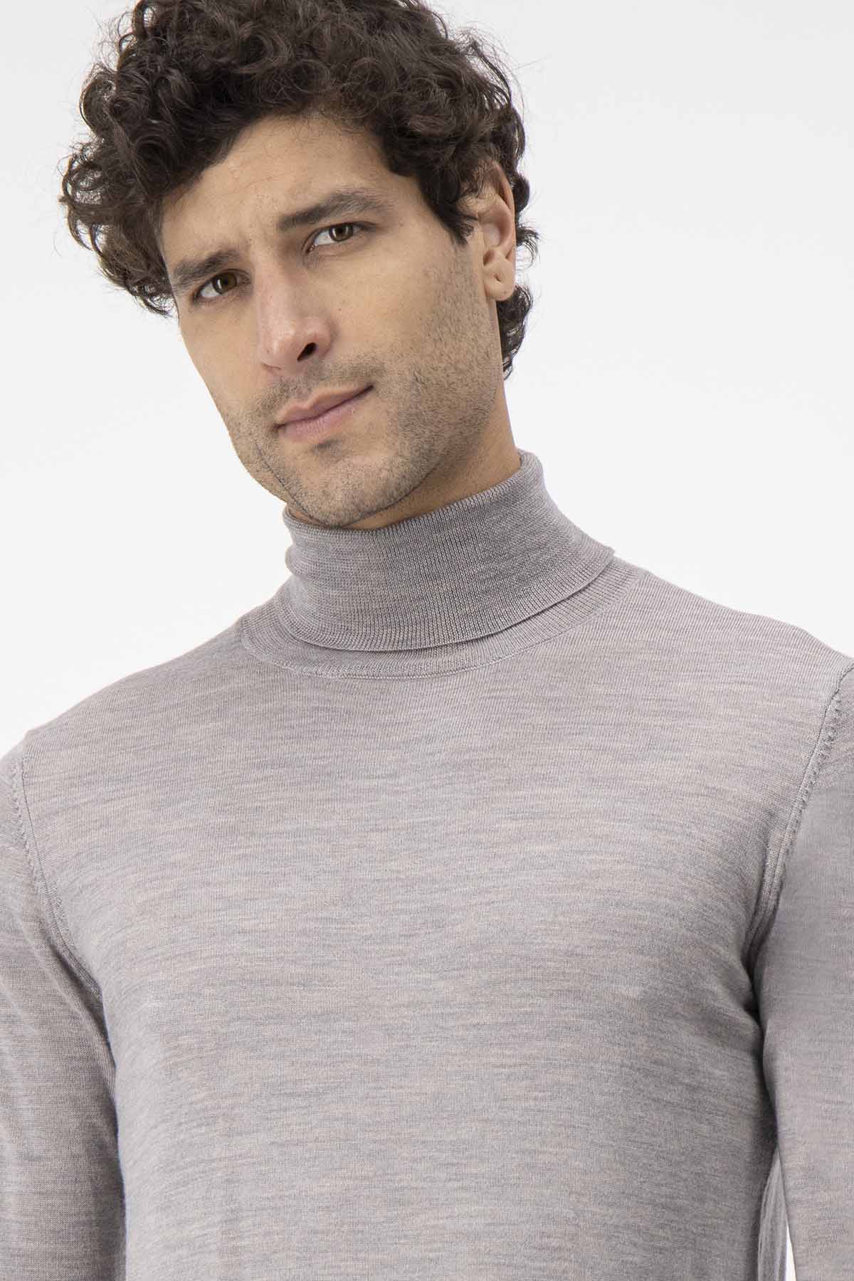 Suéter Calderoni Beige Contemporary Fit