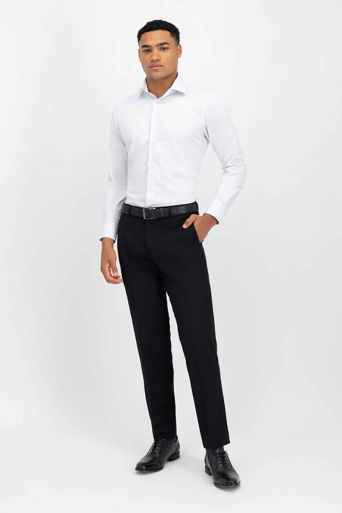 Pantalón Roberts Negro Slim Fit