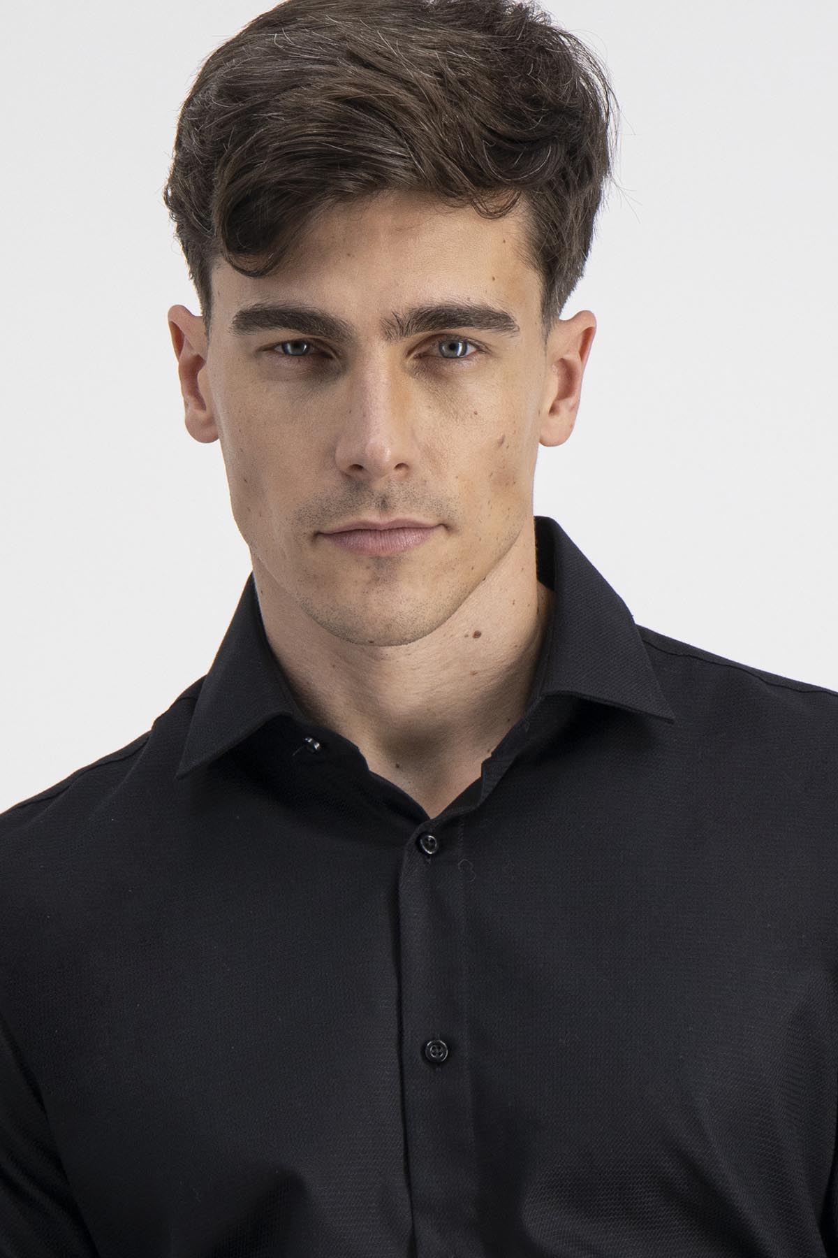 Camisa Formal Roberts Easy Care Contemporary Fit Color Negro