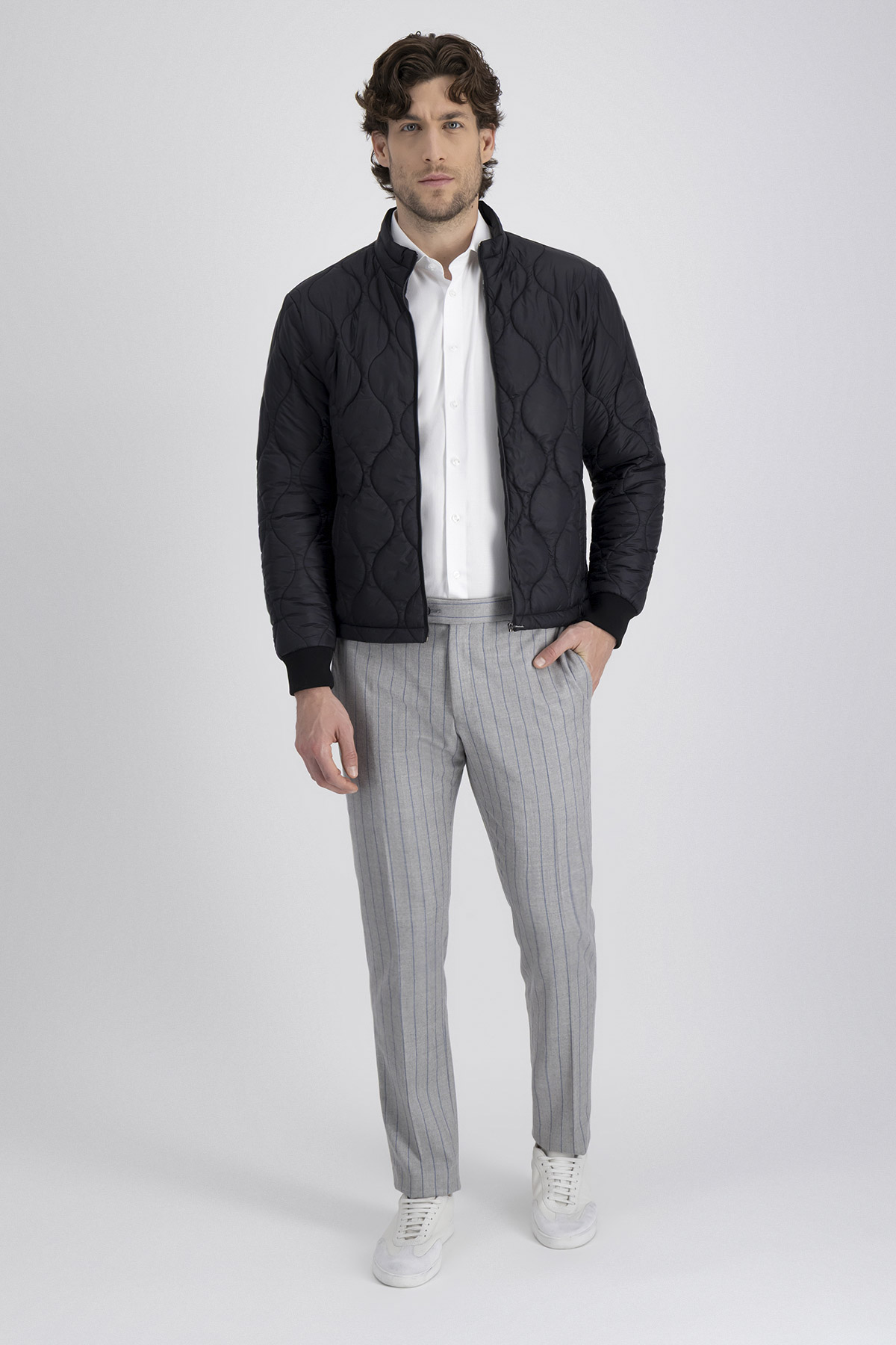 Chamarra Contemporary Fit image number 11