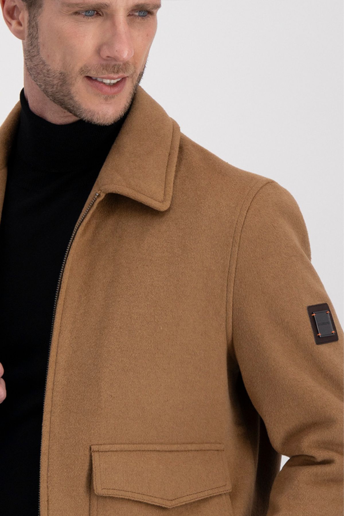 Chamarra Calderoni Café Contemporary Fit