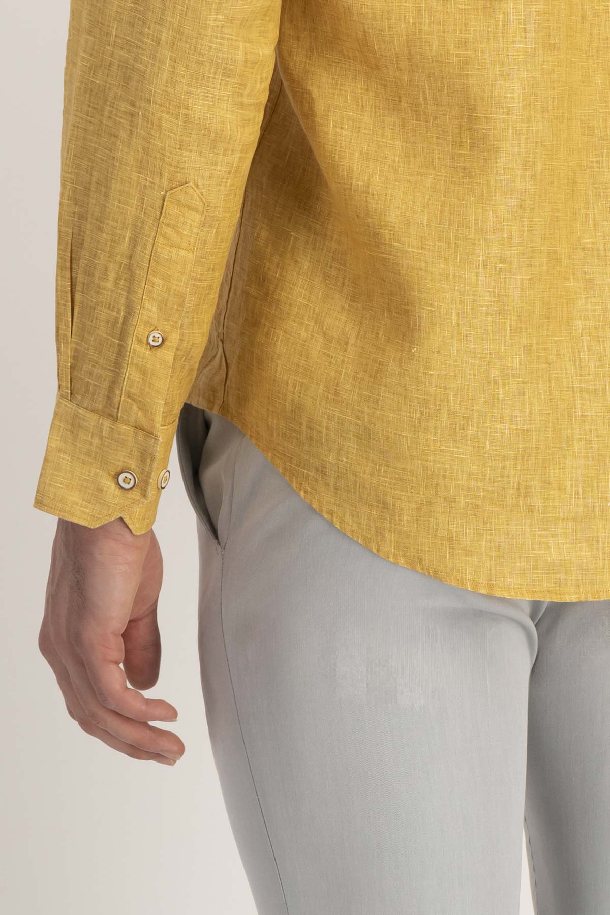 Camisa Casual LINEN Calderoni Amarillo Contemporary Fit