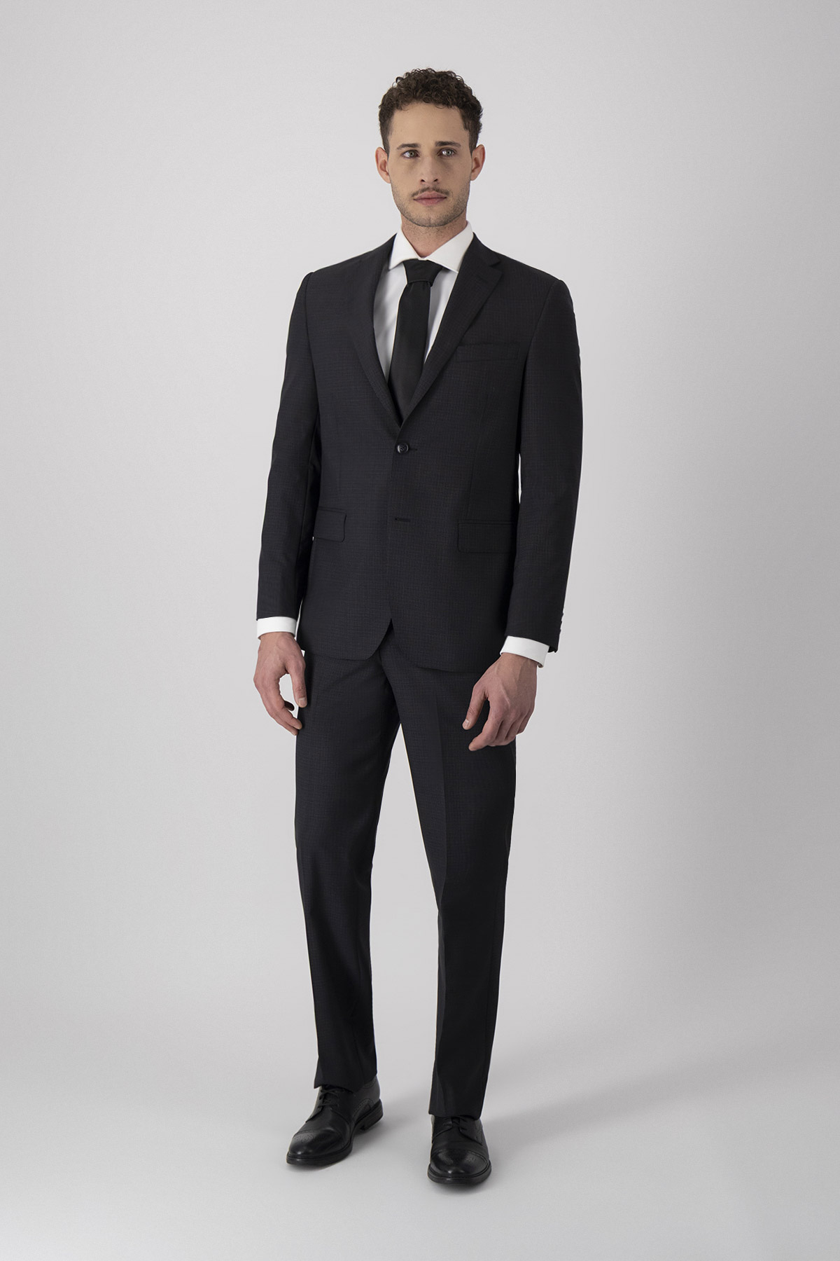 Traje roberts negro
