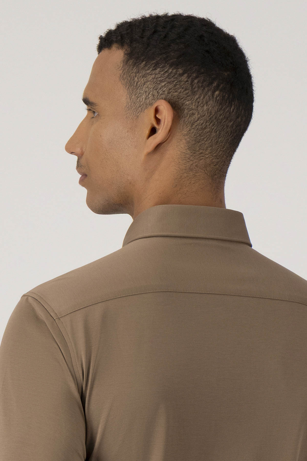 Camisa Anatomic Technology Slim Fit image number 4