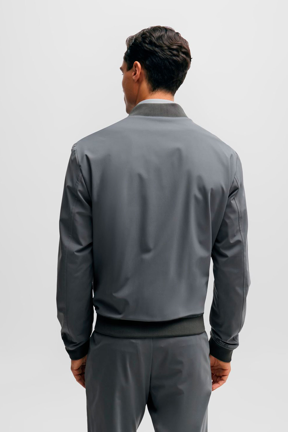 Chamarra Boss Gris Slim Fit image number 3