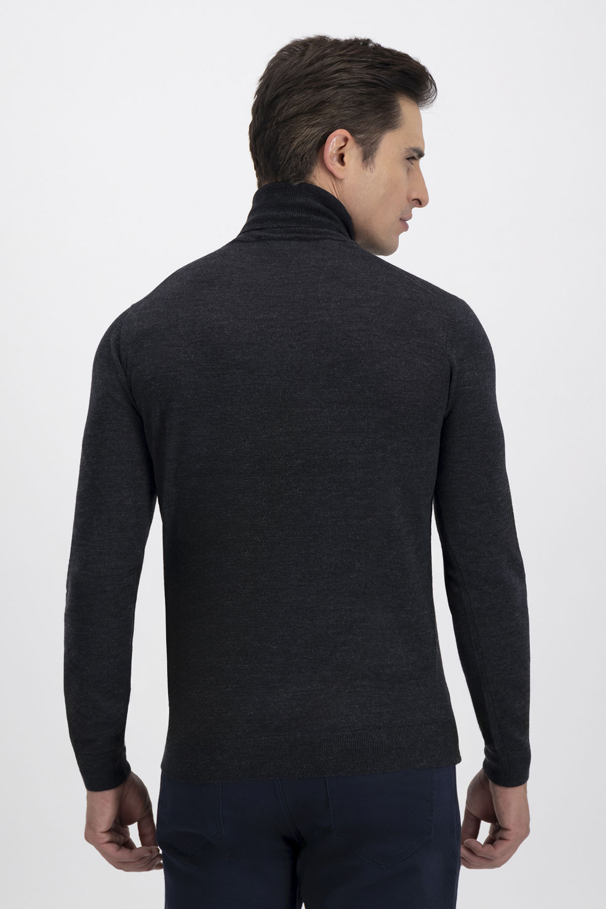 Suéter Contemporary Fit
