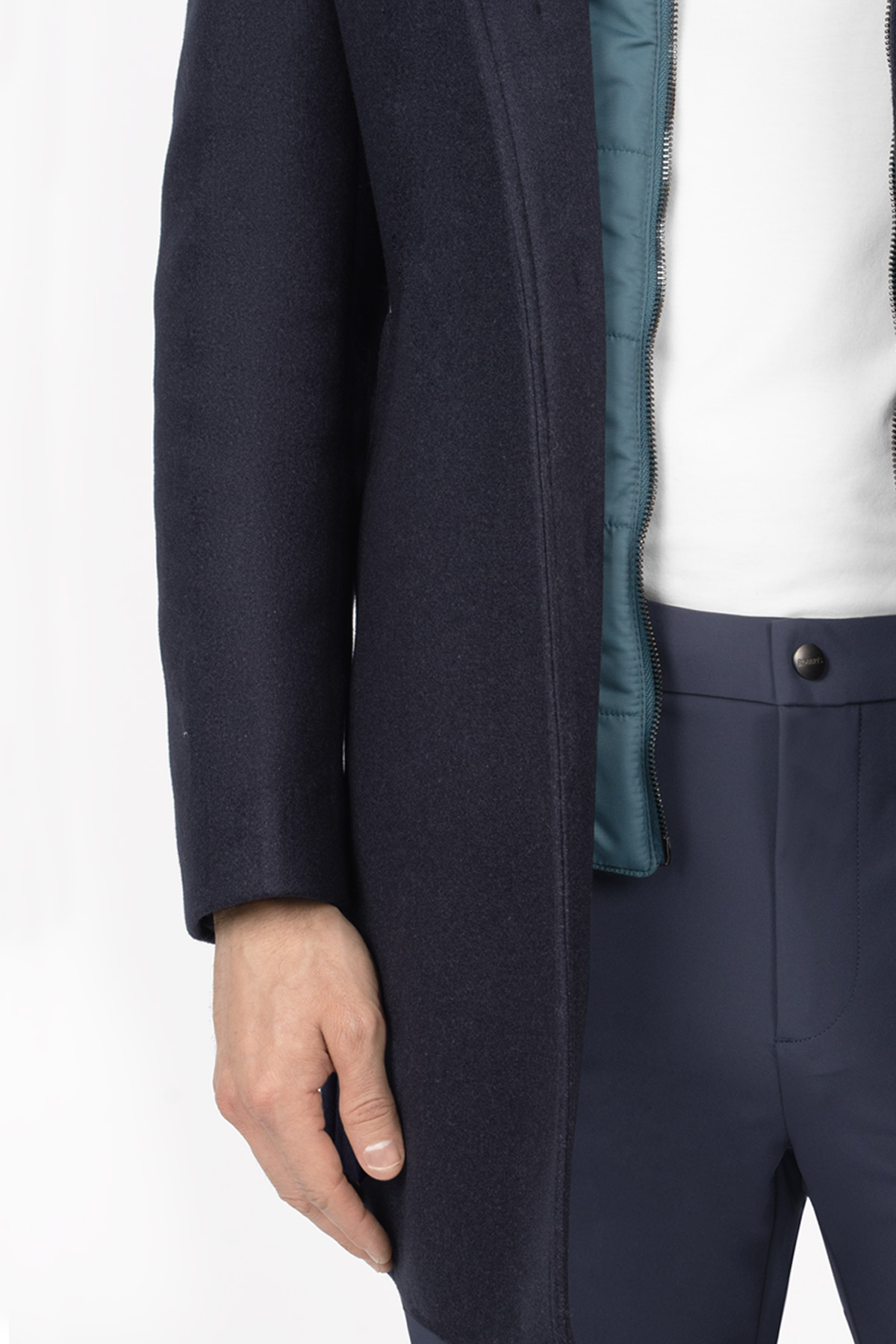 Abrigo Anatomic Technology Slim Fit image number 4